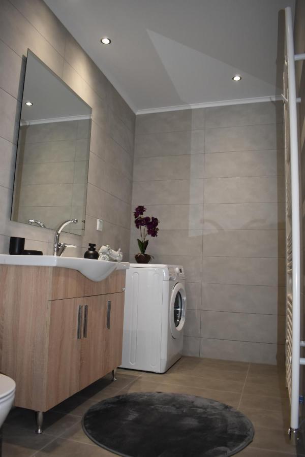 Athina'S Cozy House Apartment Sfakianalion ภายนอก รูปภาพ