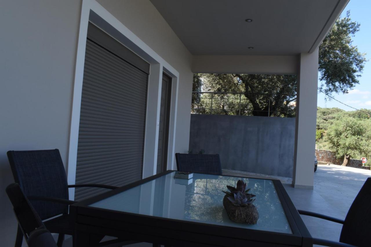 Athina'S Cozy House Apartment Sfakianalion ภายนอก รูปภาพ