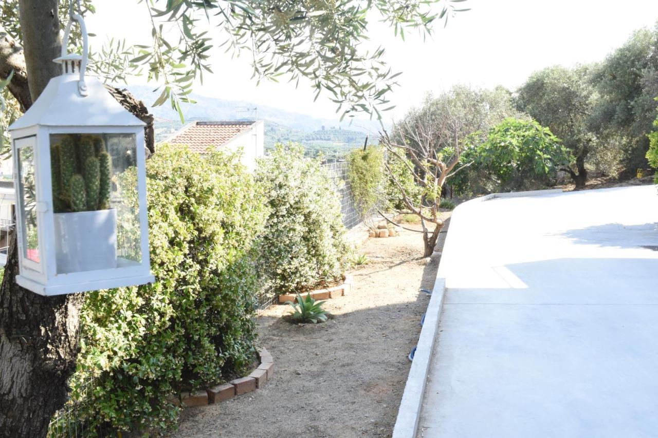 Athina'S Cozy House Apartment Sfakianalion ภายนอก รูปภาพ